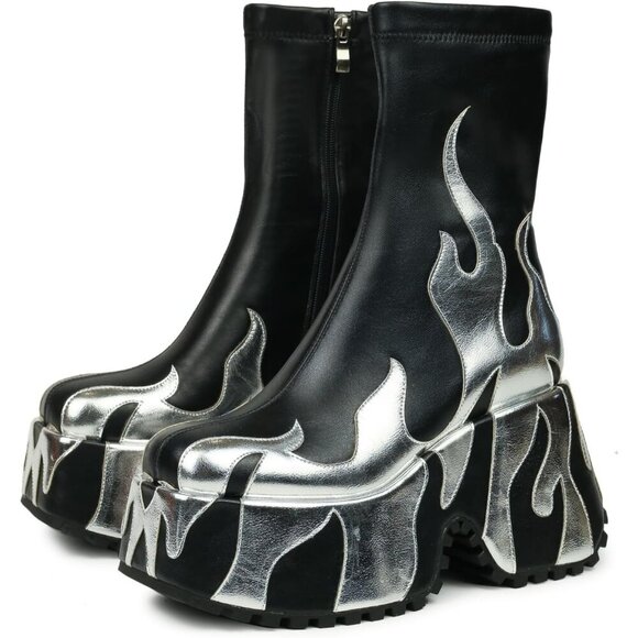 Women's Silver Flames Printing Chunky Ankle-high Zipper Closure Round Toe Boots - Picture 4 of 6